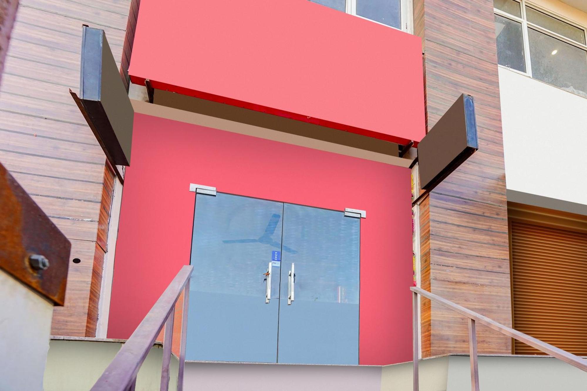 Super Collection O Sector 104 Noida Hotel Exterior foto